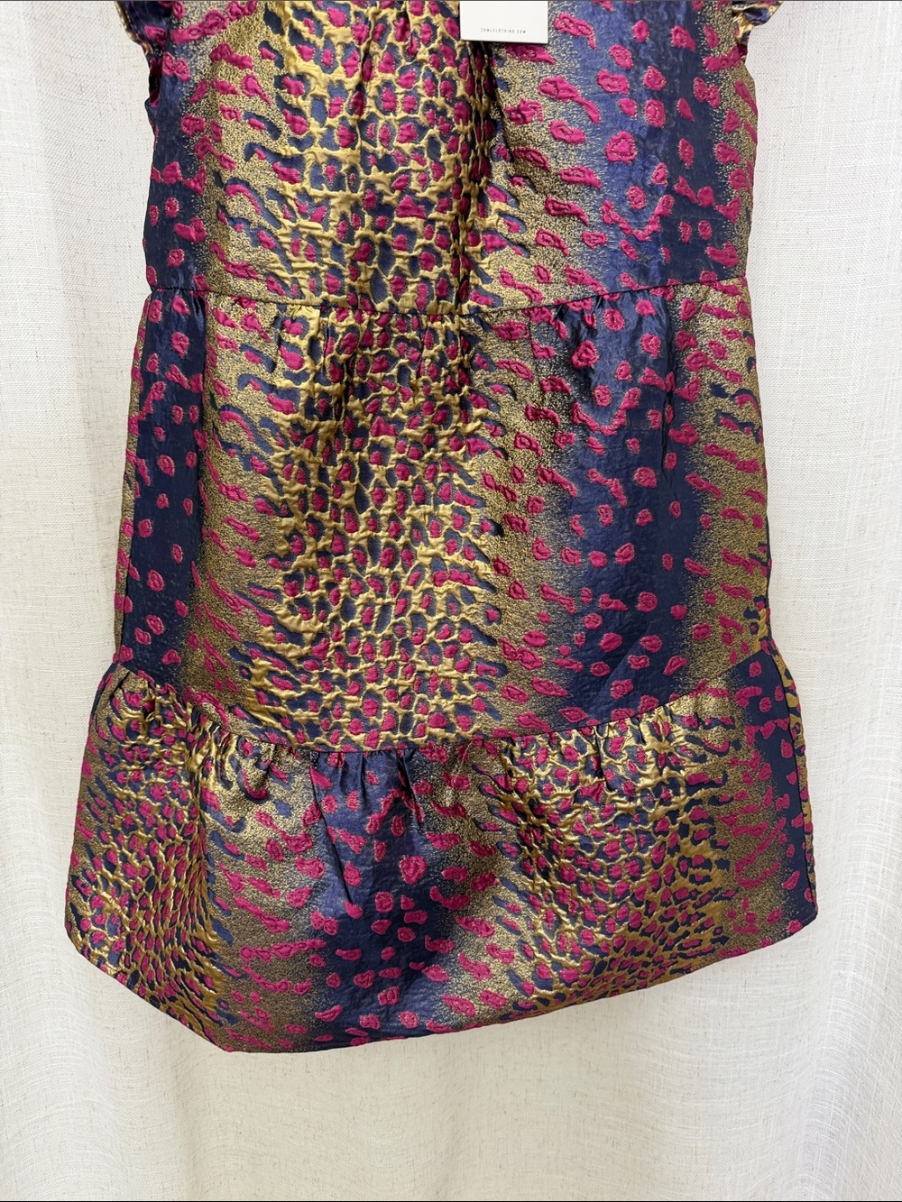 THML Metallic Fucshia & Gold Jacquard Animal Print Flutter Sleeve Dress NWT - Picture 6 of 12